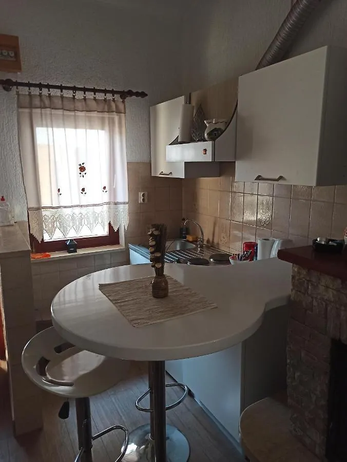 Adria Apartments PUY